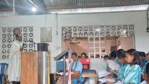 misa-paskah-di-nangarasong.jpg