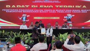penetapan-bupati-mabar.jpg