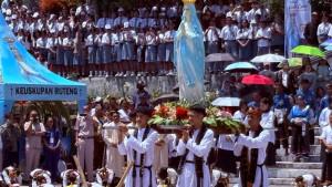 pentas-tarian-kolosal-festival-golo-curu.jpg