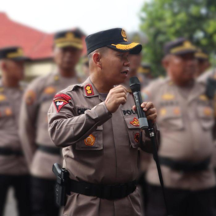AKBP-Christian-Kadang-Kapolres-Manggarai-Barat.jpg