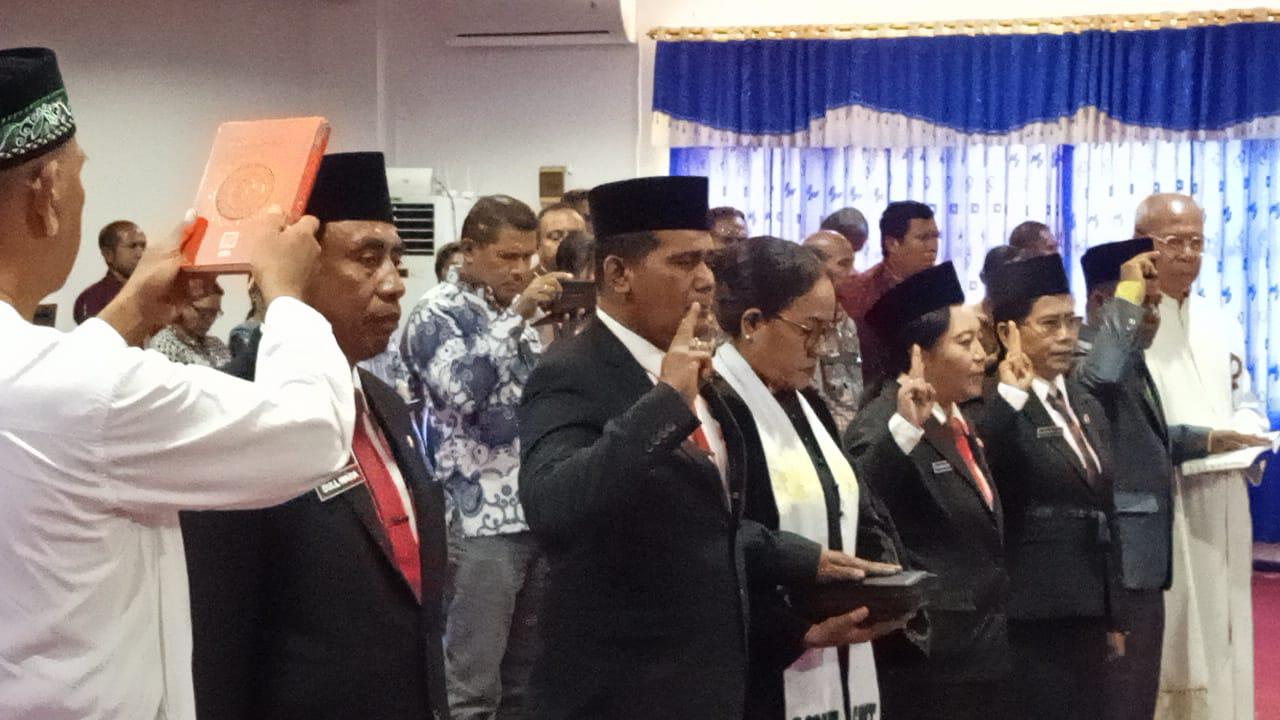 AMBIL-SUMPAH-Acara-pelantikan-dan-pengambilan-sumpah-janji-jabatan-5-DI-ENDE.jpg