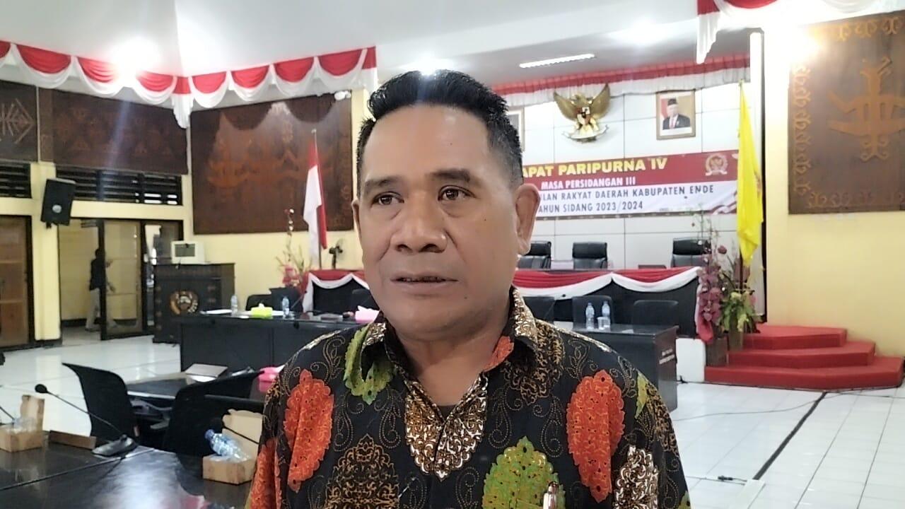 ANGGOTA-DPRD-Anggota-Komisi-III-DPRD-Kabupaten-Ende.jpg