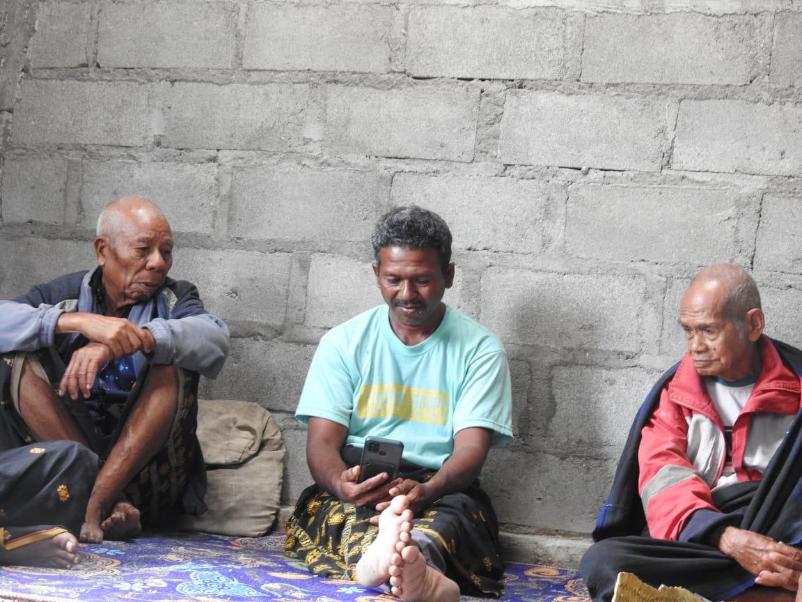 Pemuda Nagekeo Tewas Terbunuh di Pegunungan Bintang Papua, Ayah Saksikan Penguburan Via Video Call
