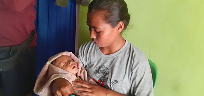 Kisah Heroik Marce Nenohai,Selamatkan Bayinya Usia 5 Bulan Saat Truk Terbalik di Kabupaten TTS-NTT