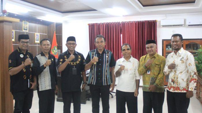 Bupati-Flotim-dan-Kemenag-Flotim.jpg