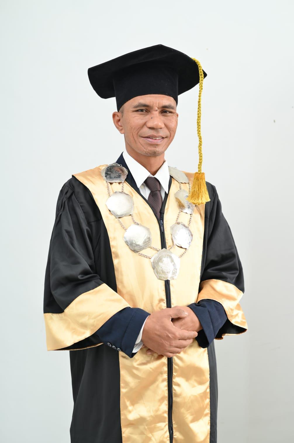 GURU-BESAR-UNIKA.jpg