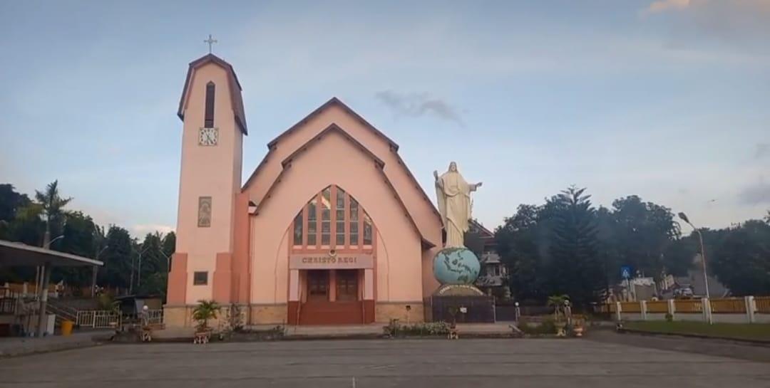 Gereja-Katedral-Keuskupan-Ende.jpg
