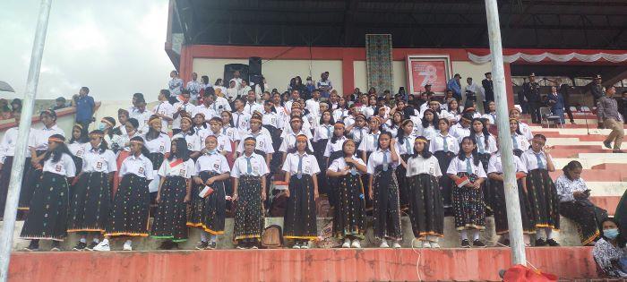Paduan Suara SMA Karya Ruteng Terlibat Meriahkan HUT RI Ke-78 di Manggarai
