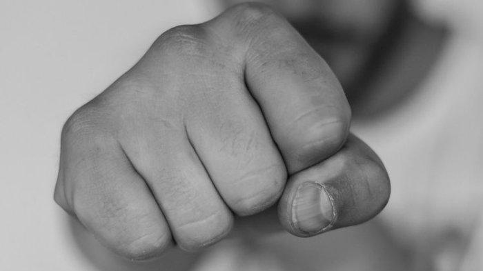 Polisi Ringkus Pria di NTT Usai Tikam Warga saat Acara Adat