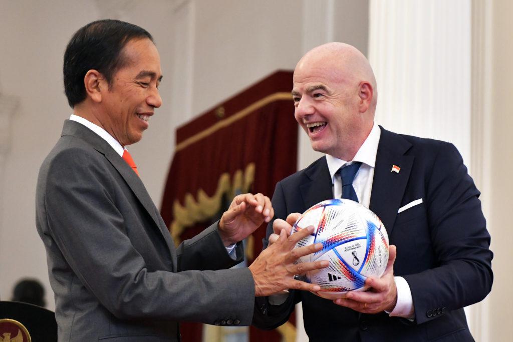 Momen 2 Jam Jokowi Bersama Presiden FIFA, Presiden Jokowi Ungkap Isi Pertemuan