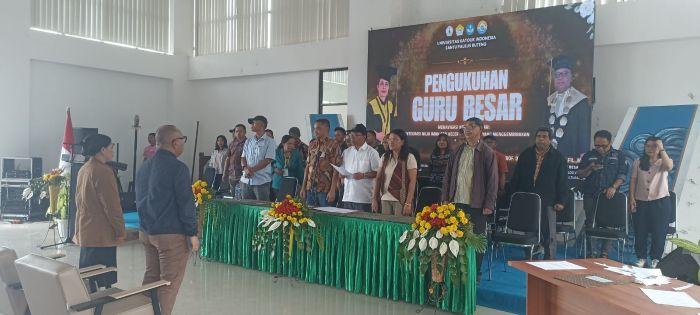 Kegiatan-Gladi-bersih-persiapan-untuk-upacara-Pengukuhan-Guru-Besar-Unika-Ruteng.jpg