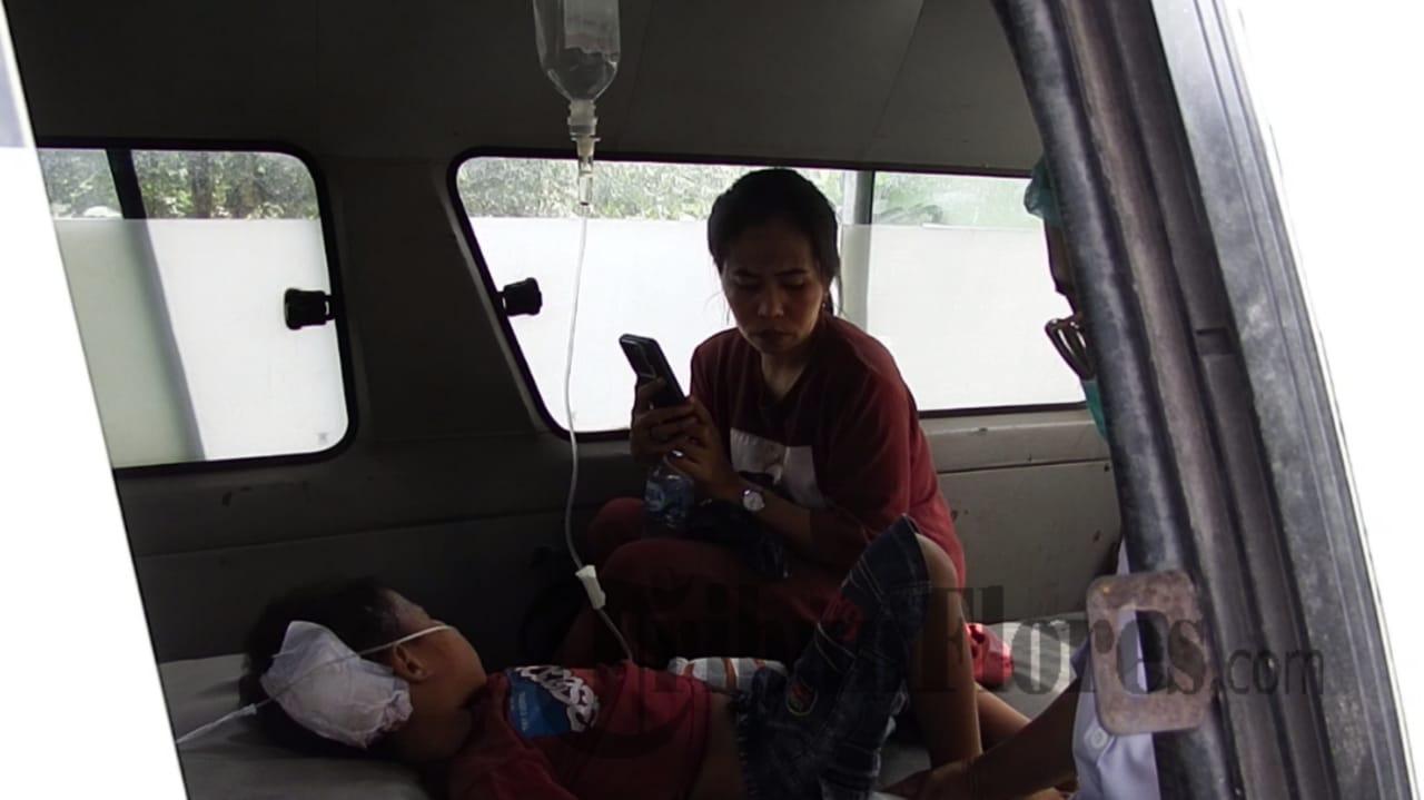 Panik Saat Erupsi Gunung Lewotobi Laki-laki, Warga Flotim NTT Alami Kecelakaan 