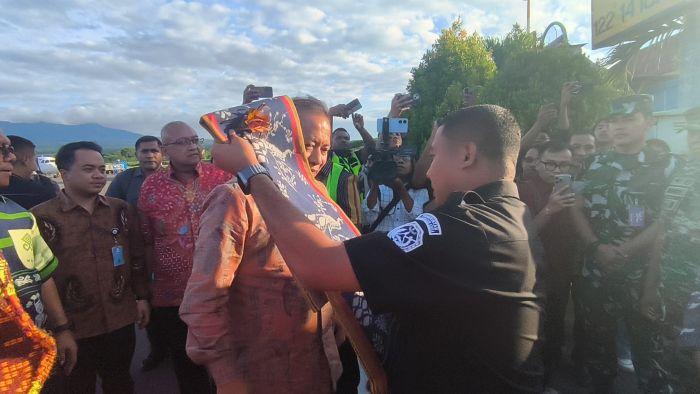 Menteri-Koperasi-Republik-Indonesia-Dr-Ferry-Juliantono.jpg