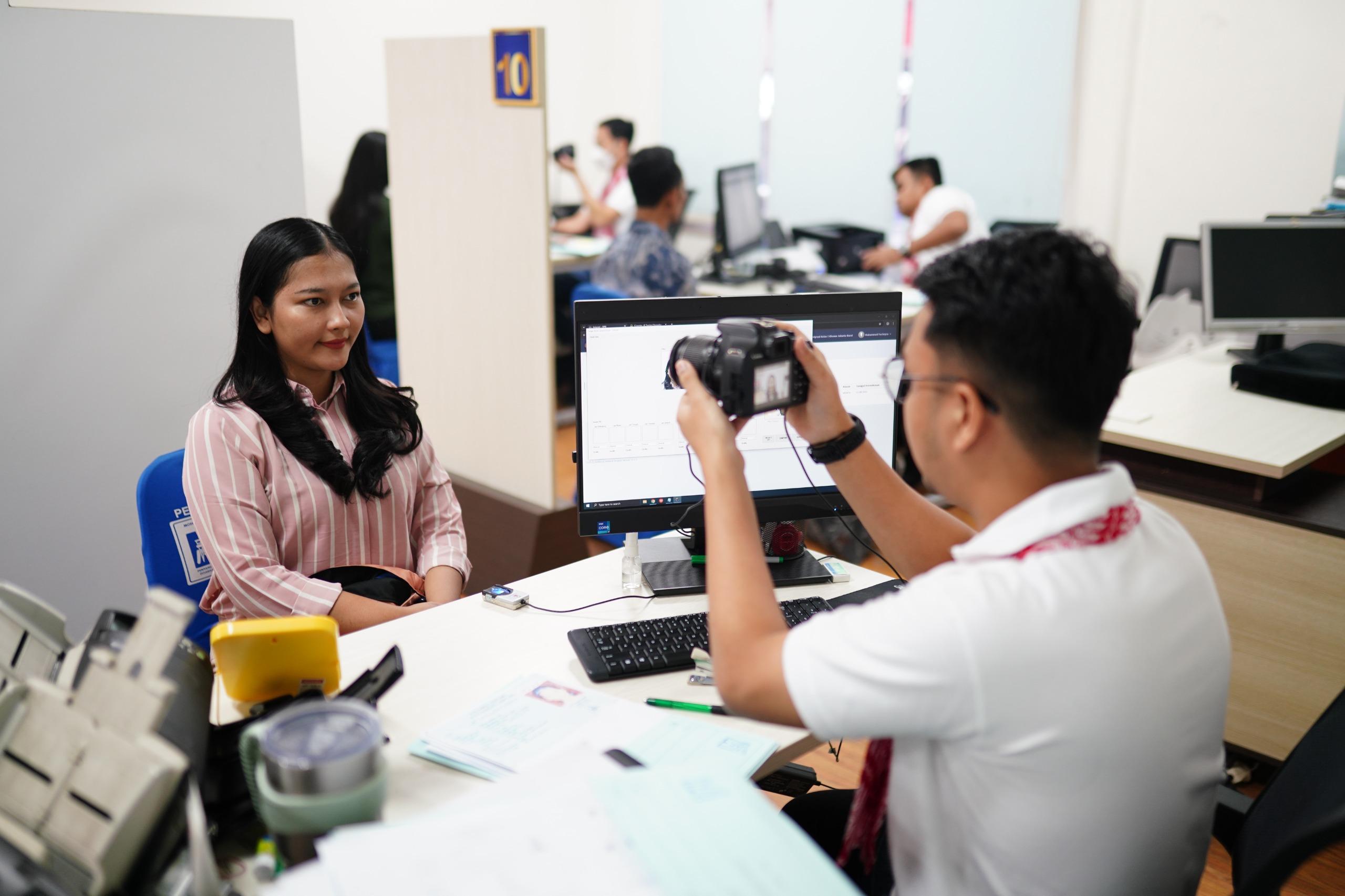 PELAYANAN-Pelayanan-di-Kantor-Imigrasi-yang-ada-di-Indonesia.jpg
