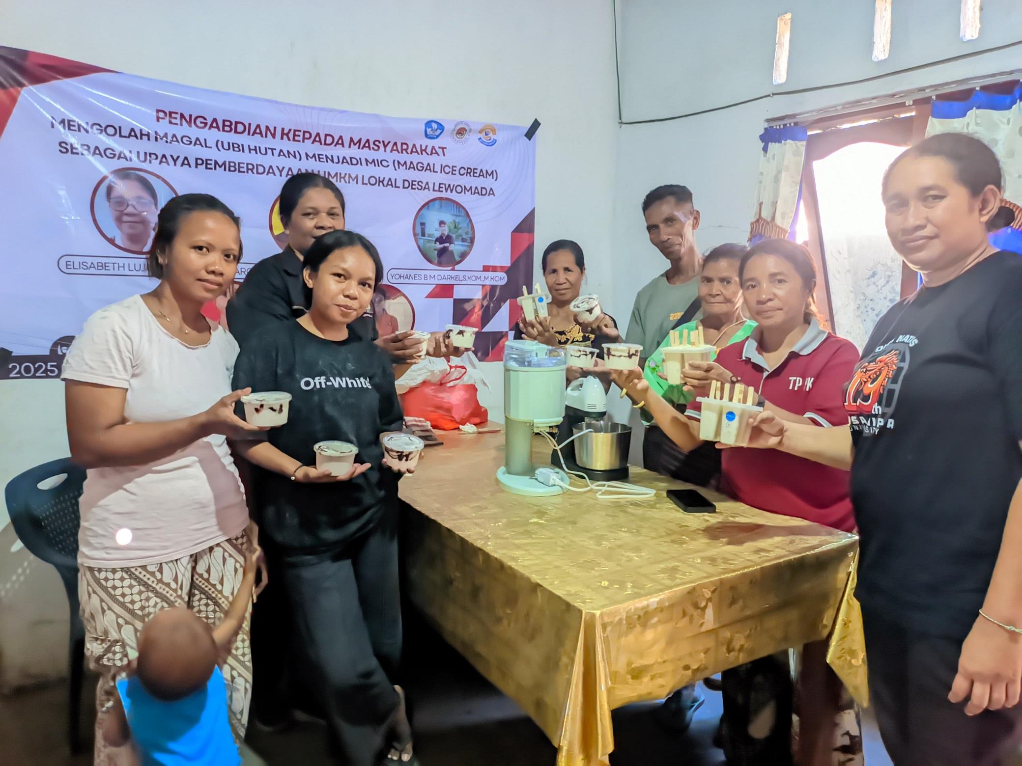 Mahasiswa dan Dosen Unipa Olah Ubi Hutan Beracun Jadi  Ice Cream di Lewomada Sikka