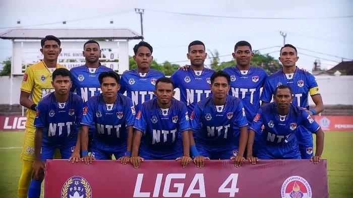 POSE-BERSAMA-Pose-bersama-sejumlah-pemain-Persebata-Lembata-di-Liga-4-Nasional-2025.jpg