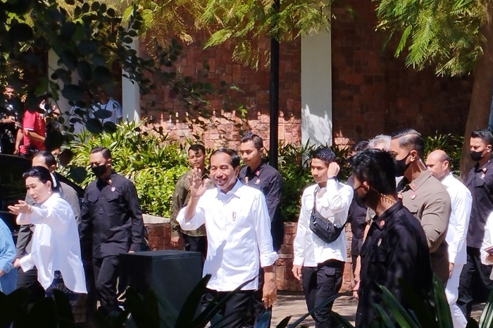 Presiden Jokowi Kunjungi Lima Kabupaten di NTT, Bermalam di Labuan Bajo