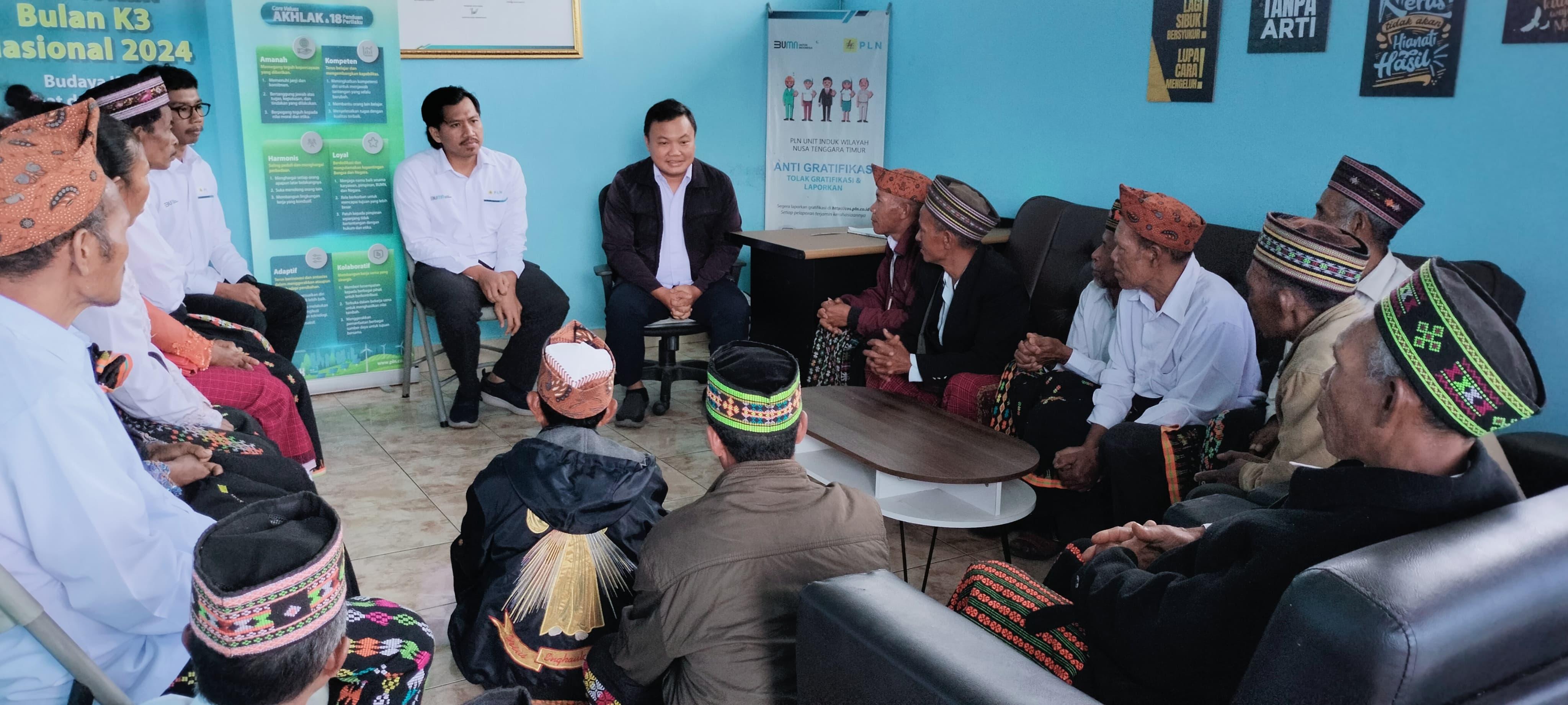 Puluhan-warga-Poco-Leok-Kecamatan-Satar-Mese-Nusa-Tenggara-Timur.jpg