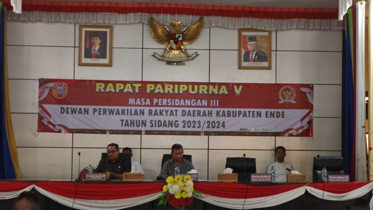 RAPAT-PARIPURNA-Rapat-paripurna-di-Kantor-DPRD-Kabupaten-Ende-beberapa-waktu-lalu.jpg