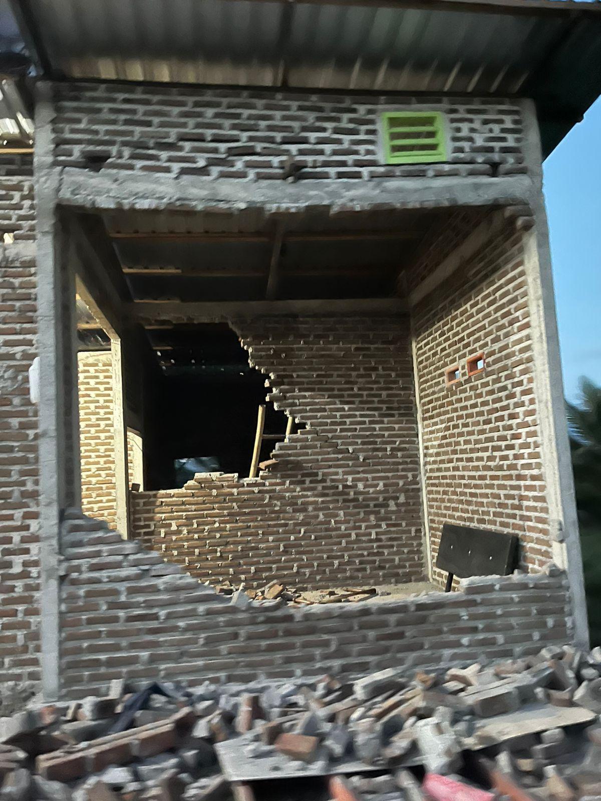 Kesaksian Warga : Semua Keluar Rumah Selamatkan Diri, Gempa Kedua dan Ketiga Keras