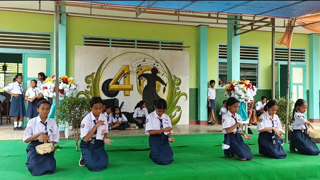 Siswa-SMPK-Vifi-Maumere.jpg