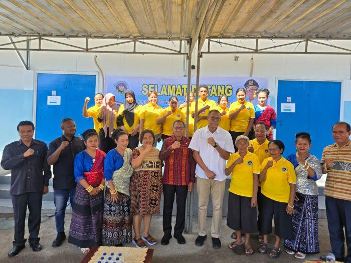 Wakil-Gubernur-Nusa-Tenggara-Timur-melakukan-kunjungan-kerja-di-Kabupaten-Sikka.jpg