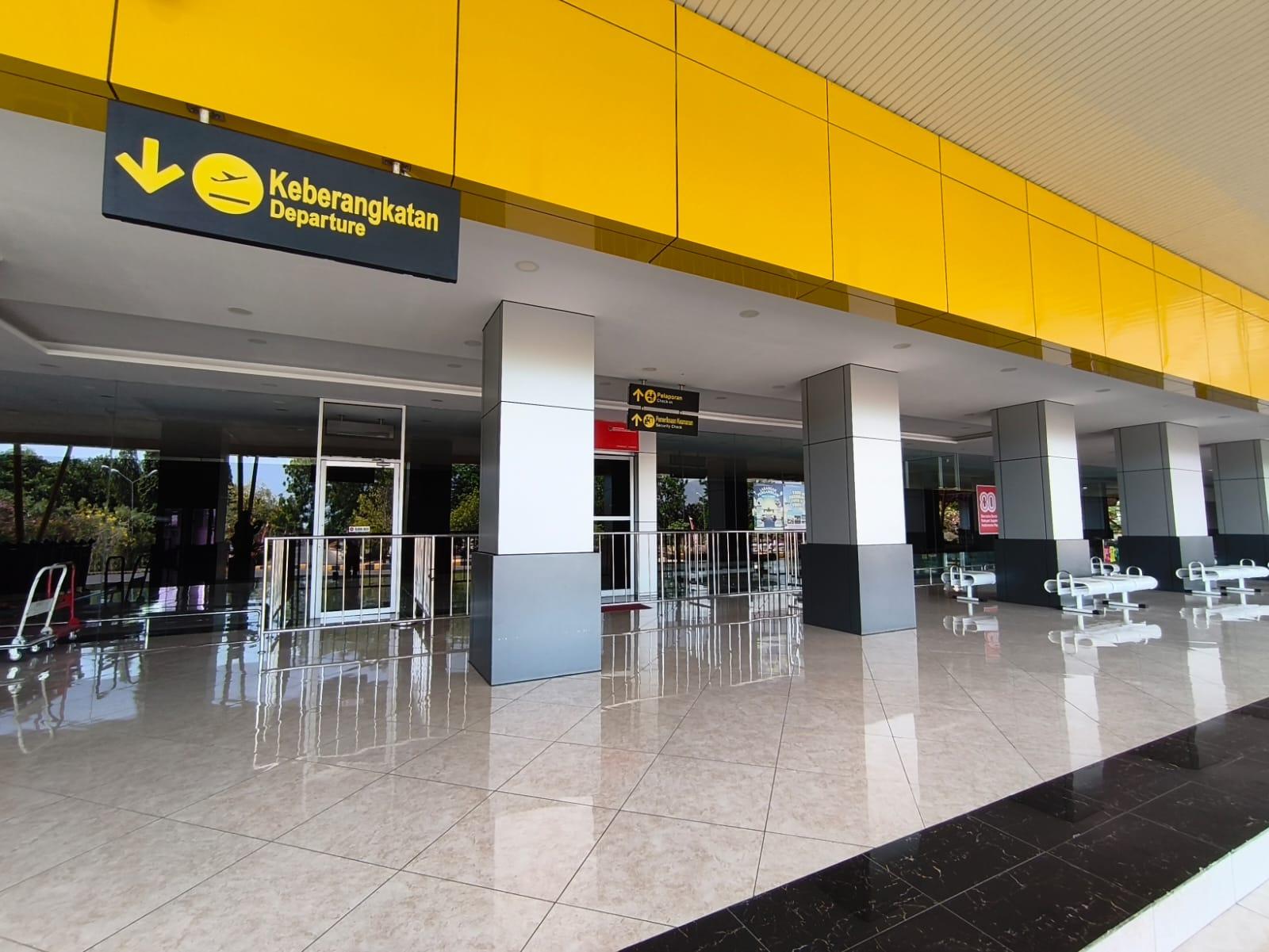 bandara-maumere-kembali-ditutup.jpg