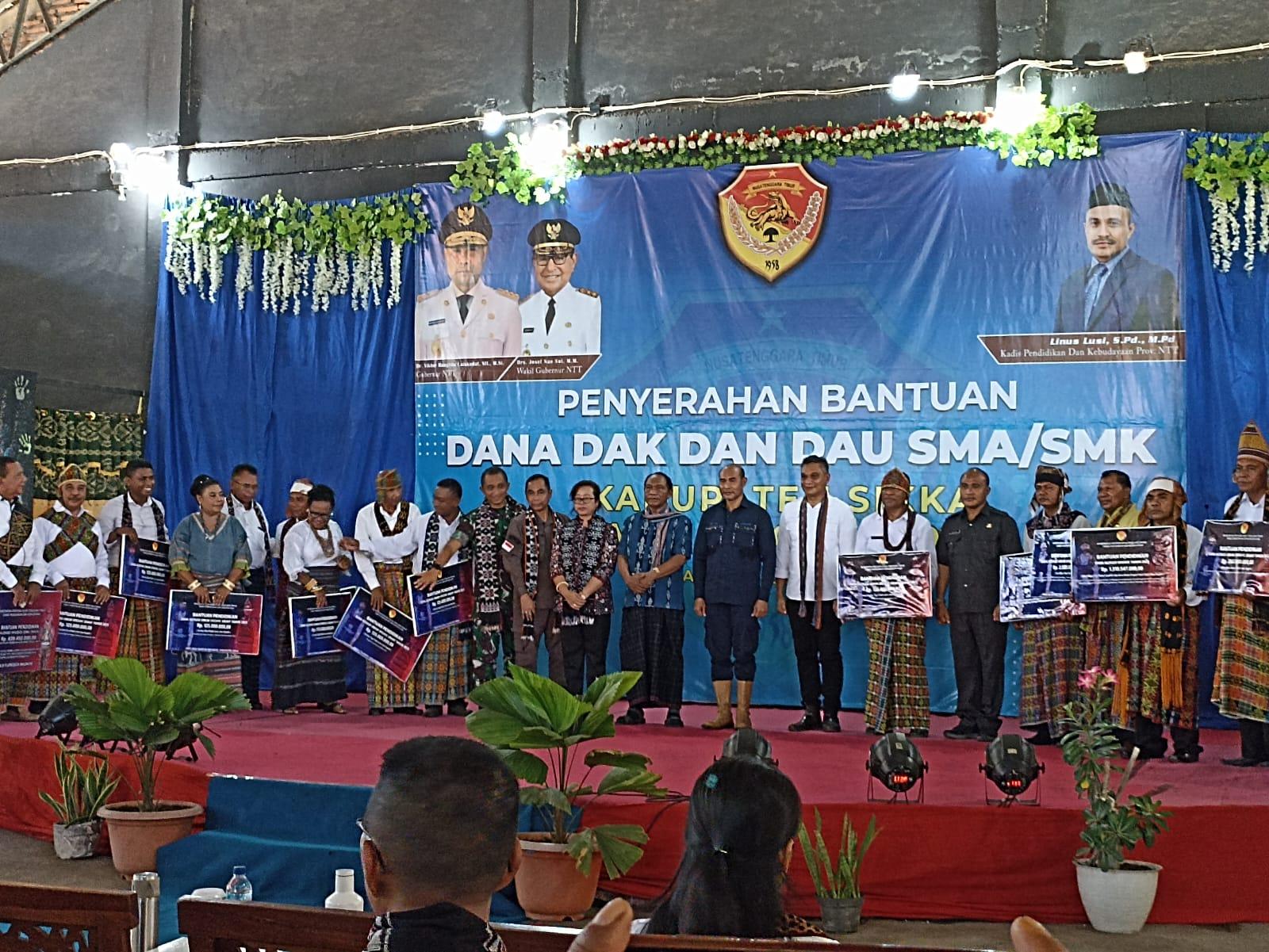 bantuan-sma-dan-smk-di-Sikka.jpg