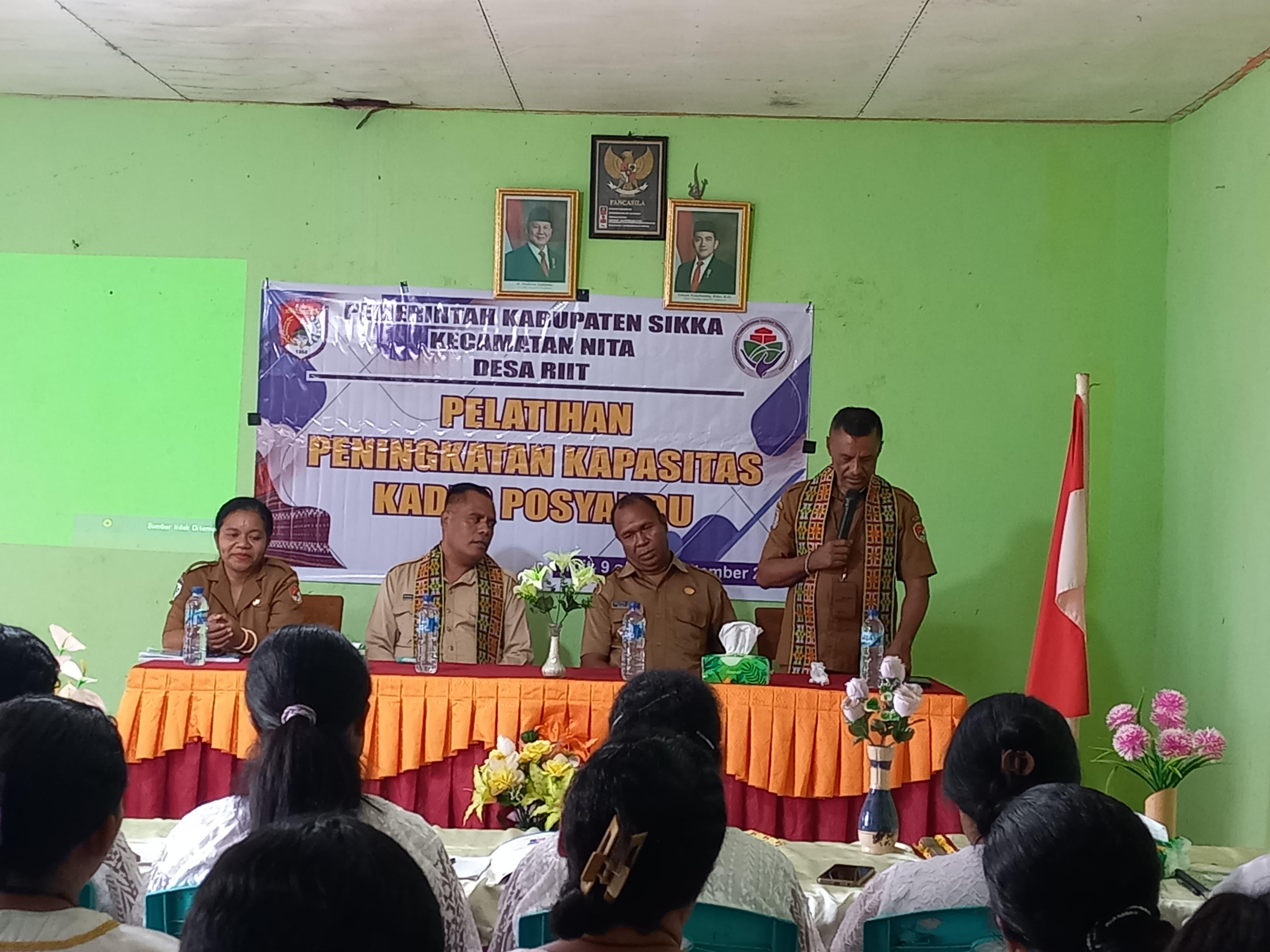 Kader Posyandu Desa Riit Sikka Dibekali Pengetahuan dan Keterampilan Pelayanan Kesehatan Dasar
