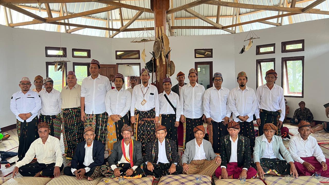 upacara-adat-Penti-atau-syukuran-di-Gendang-Lale-Desa-Wewo.jpg