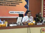BERI-ARAHAN-Menteri-Kesehatan-RI-Budi-Gunadi-Sadikin-tengah-didampingi.jpg