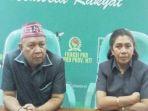 BERI-KETERANGAN-Anggota-DPRD-NTT-Fraksi-PKB-Yohanes-Rumat.jpg