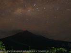 GUNUNG-LEWOTOBI-Petugas-Pos-Pengamat-Gunung-Api-Lewotobi-NTT.jpg