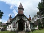 Gereja-Lengko-Ajang-Manggarai.jpg