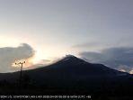 Gunung-Lewotobi-Laki-laki-Alami-3-Kali-Gempa-Hembusan-Pagi-Ini.jpg