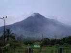 Gunung-Lewotobi-Laki-laki-diabadikan-dari-Desa-Pululera-Kecamatan-Wulanggitang-NTT.jpg