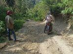 JALAN-KAMPUNG-BORABLUPUR.jpg