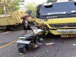 Kecelakaan-maut-yang-melibatkan-satu-unit-mobil-tangki-air-dan-satu-unit-sepeda-motor-Yamaha.jpg