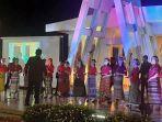 PADUAN-SUARA-OMK.jpg