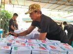 PENGEPAKAN-Proses-pengepakan-surat-suara.jpg