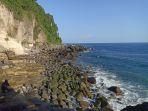 Pantai-Utung-Nii.jpg