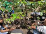Pelatihan-Stiper-bagi-petani.jpg
