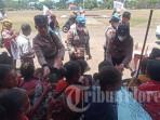 Polisi-di-Kantor-Bupati-Demonstran.jpg