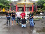Tim-Buser-Flores-Timur.jpg