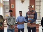 Wabup-Simon-Subandi-DAN-Mahasiswa-Magang-Israel.jpg