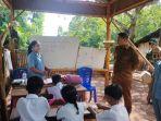 jalan-kaki-6-kilometer-sekolah.jpg