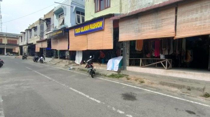 Penjualan Pakaian dan Sepatu Lebaran Masih Sepi Pembeli di Aceh Tenggara