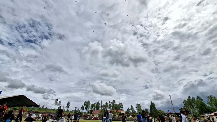 Ratusan masyarakat Kabupaten Bener Meriah dan Aceh Tengah ikuti lomba Layang Tunang 2