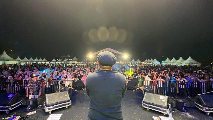 Ribuan Warga Ramaikan Saban Sabe Sajan Fest, Rafli Kande Dorong Kolaborasi BSI & UMKM di Aceh Tengah