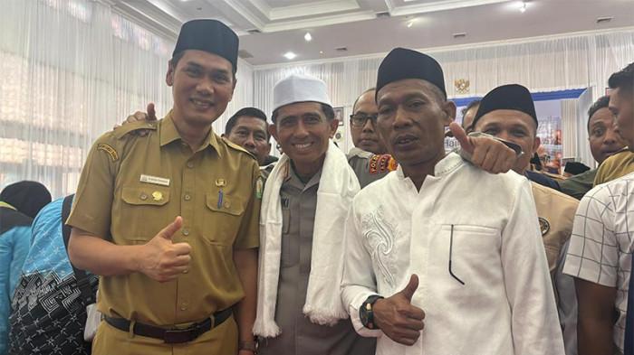 kapolda aceh foto bersama sekda dan ketua DPRA